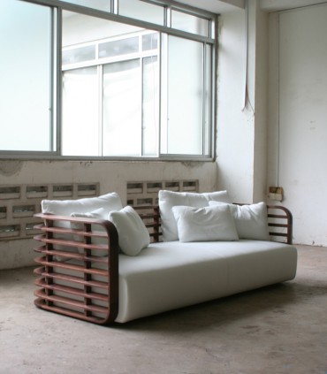 Liner Sofa 3-Seater